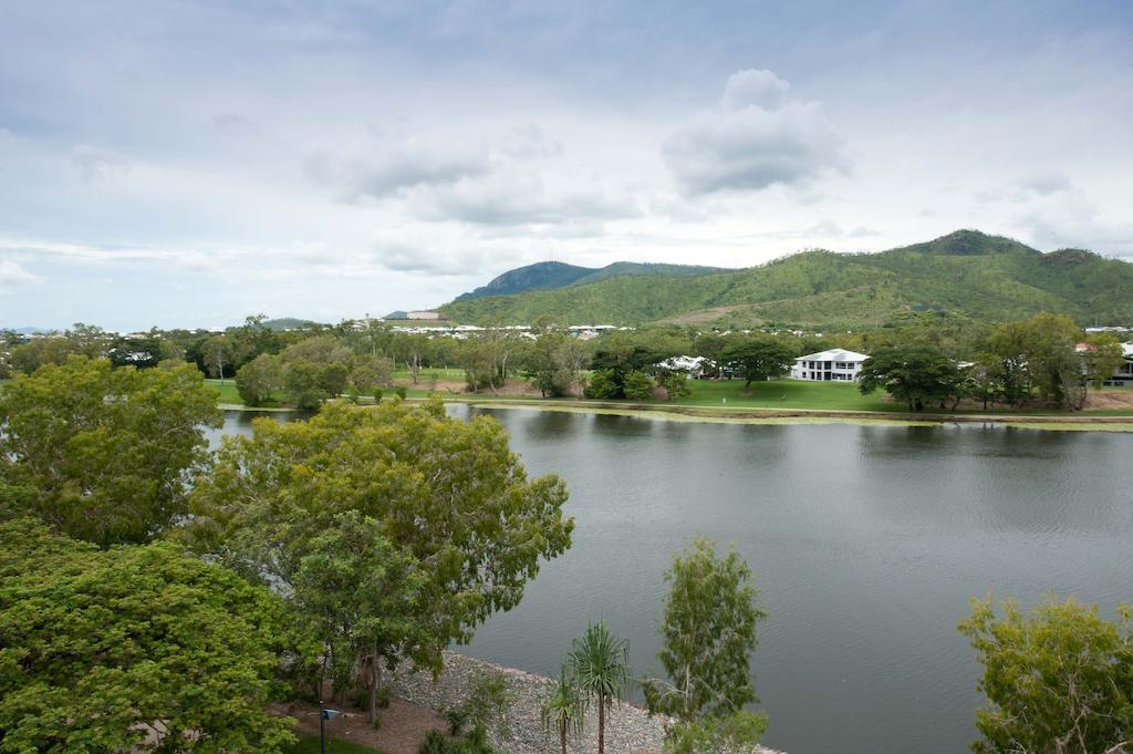 Jacana Apartments Townsville Exterior photo